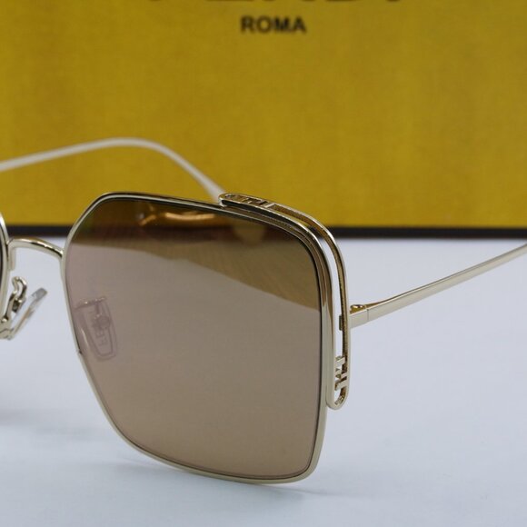 Final Price! Fendi FE40038U 10Y Sunglasses - Picture 4 of 10